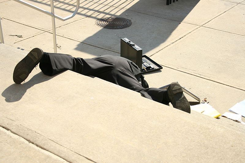 trip and fall down on commercial property on stiars