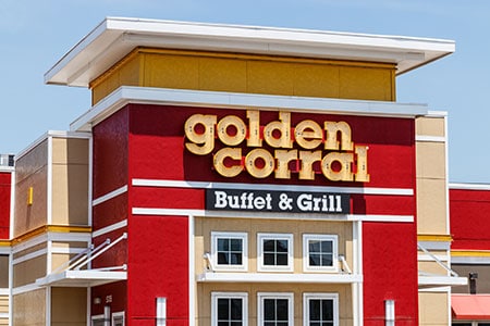 golden corral restaurant storefront